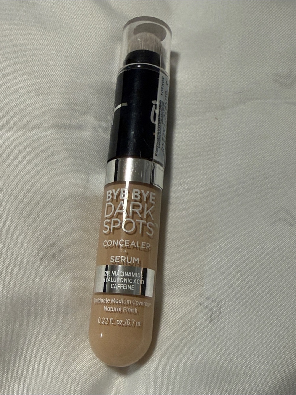 Dark Spots Concealer + Serum - light neutral 22